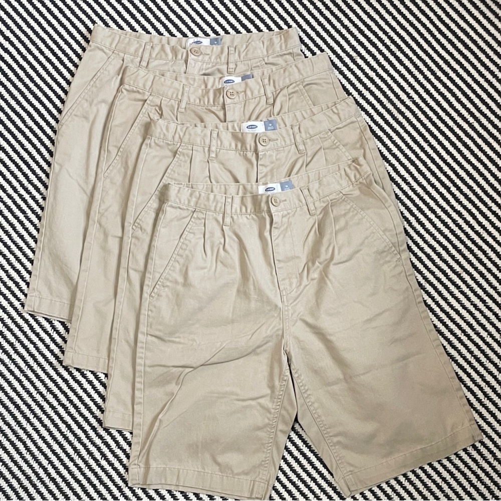 Lot of 4 Old Navy Youth Boys 16 Khaki Uniform Shorts